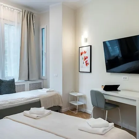 Stylish 5br - Ateneu - Amazing Location Апартаменти *