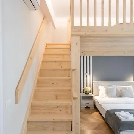 Stylish 5br - Ateneu - Amazing Location * Bukareszt