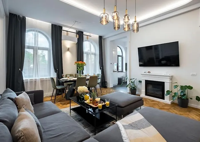 Stylish 5br - Ateneu - Amazing Location *