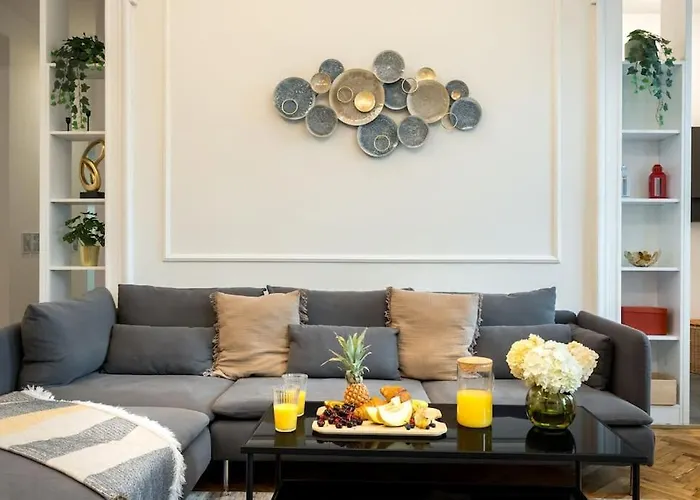 아파트 Stylish 5br - Ateneu - Amazing Location