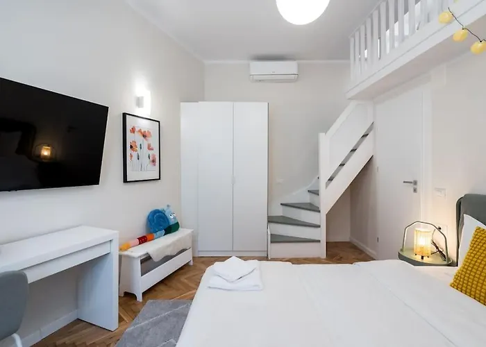 아파트 Stylish 5br - Ateneu - Amazing Location