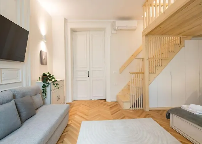 Stylish 5br - Ateneu - Amazing Location