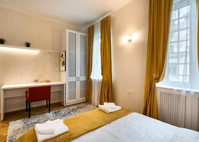 아파트 Stylish 5br - Ateneu - Amazing Location 부쿠레슈티