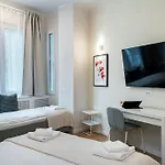Stylish 5br - Ateneu - Amazing Location Апартаменти *