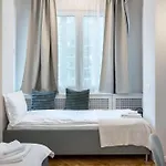 Апартаменти Stylish 5br - Ateneu - Amazing Location *