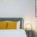 Stylish 5br - Ateneu - Amazing Location Бухарест