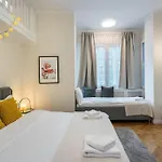 Stylish 5br - Ateneu - Amazing Location Бухарест