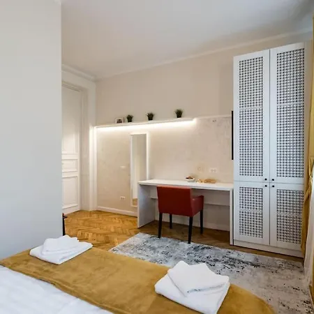 Apartment Stylish 5br - Ateneu - Amazing Location *