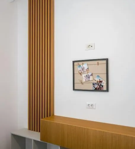 Stylish 5br - Ateneu - Amazing Location Apartament Bucureşti