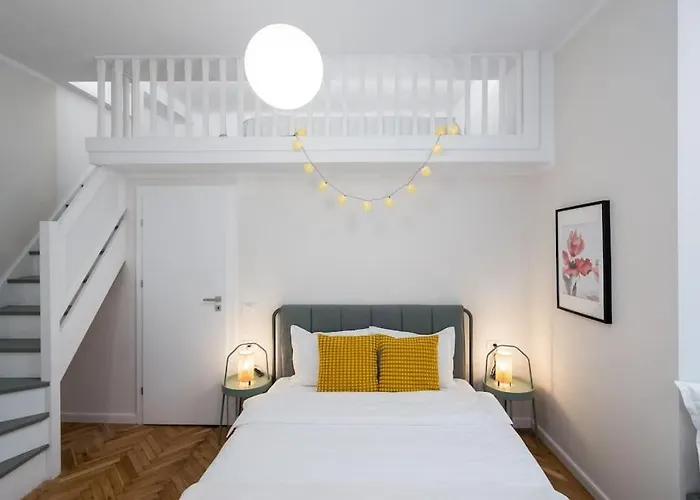Stylish 5br - Ateneu - Amazing Location 布加勒斯特