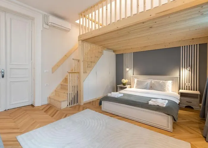 Stylish 5br - Ateneu - Amazing Location * 布加勒斯特