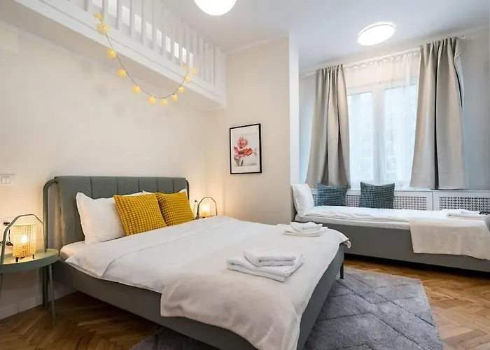 Stylish 5br - Ateneu - Amazing Location Apartament