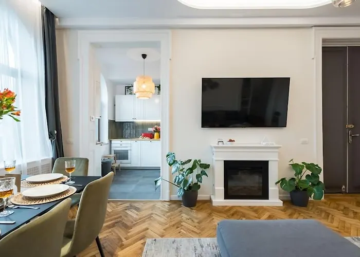 Stylish 5br - Ateneu - Amazing Location Διαμέρισμα *