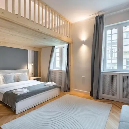 Stylish 5br - Ateneu - Amazing Location * Bucharest